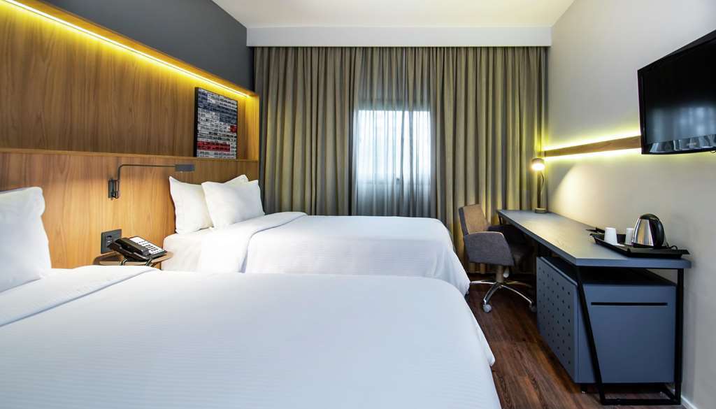 Hotel Hampton By Hilton Guarulhos Airport Zimmer foto